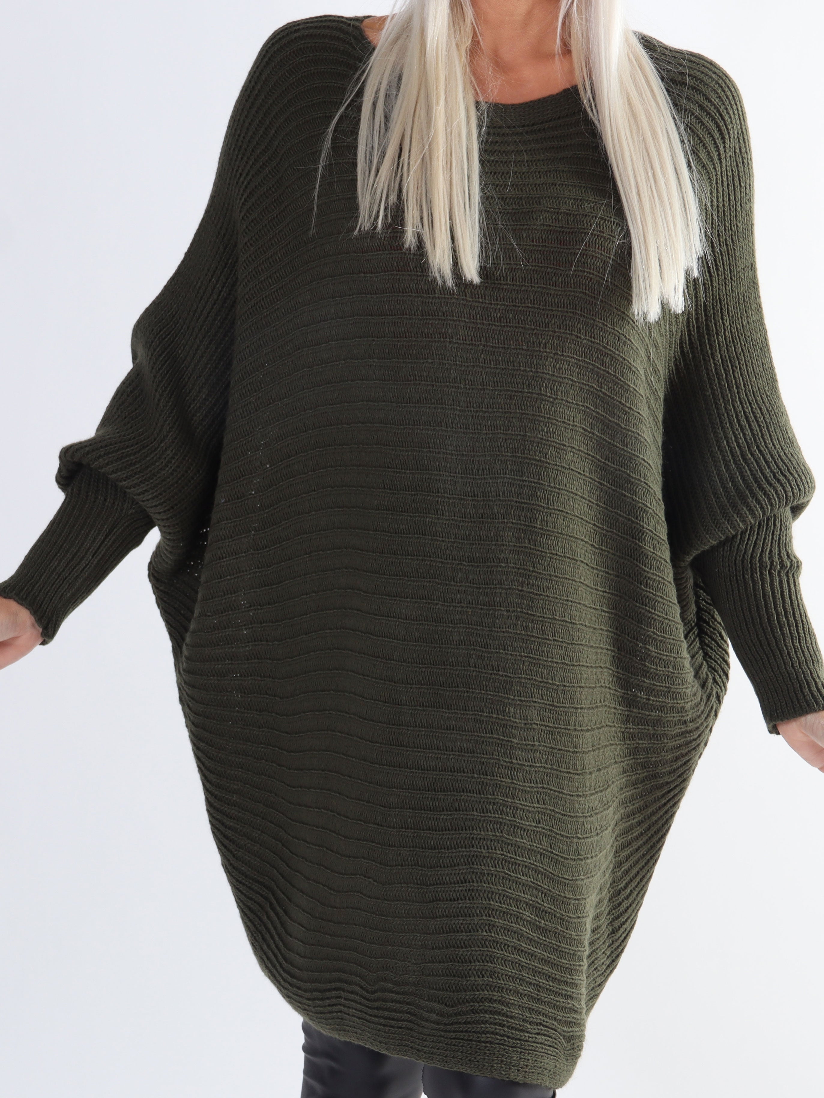 Gabbi - Plus size strik med flagermusærmer